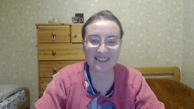 Smart Rose online show from March 2025 11:42:01 PM