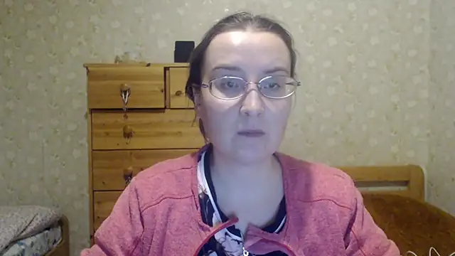 Smart Rose online show from March 2025 08:08:01 PM