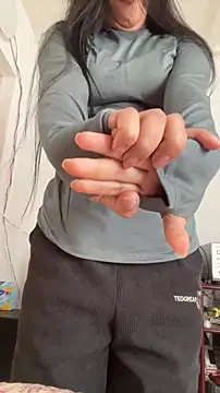 aimi art1 online show from January 2026 01:27:02 PM