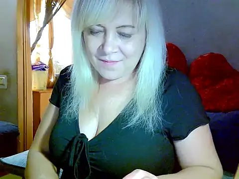 AgoniA7 online show from November 2025 01:07:02 PM