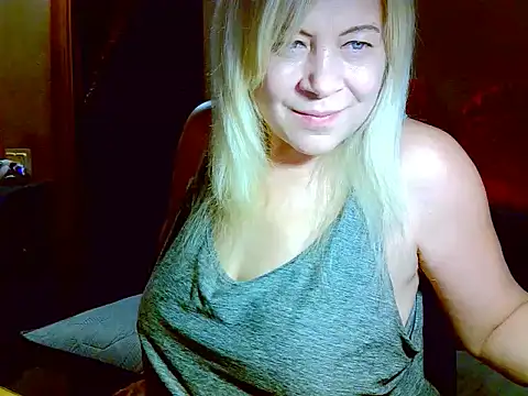 AgoniA7 online show from February 2026 03:36:02 AM