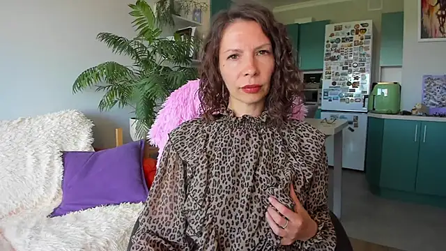 Snapshot of ChristinaGlory chatting on June 2026 09:55:02 AM ChristinaGlory online show from June 2026 09:55:02 AM