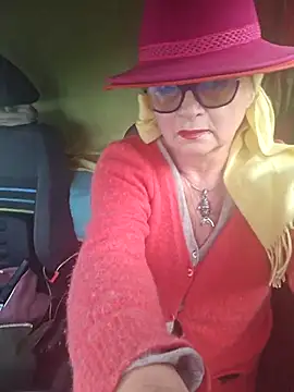 MucMilf59 online show from November 2025 12:38:01 PM