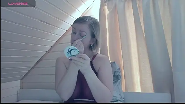 I AM MILF online show from February 2025 07:50:01 AM