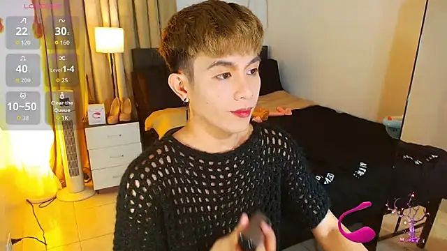 WildestTwink online show from July 2026 01:35:02 PM