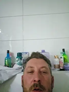 ktmtom247 online show from November 2025 03:56:01 PM