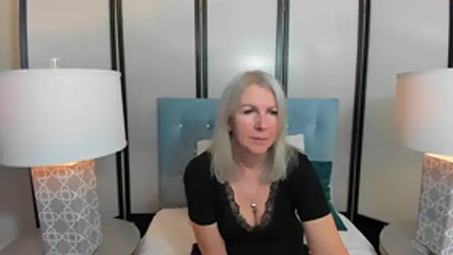 Snapshot of EricaTop chatting on February 2026 05:10:01 PM EricaTop online show from February 2026 05:10:01 PM