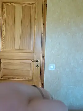 SwedishJennifer online show from October 2025 10:38:02 AM