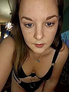 SwedishJennifer online show from February 2026 04:08:01 PM