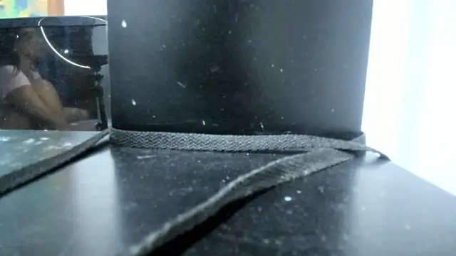 lorenfram online show from February 2025 12:49:01 AM