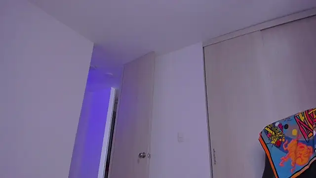 Lisegg  online show from September 2025 02:22:01 PM