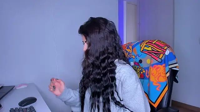 Lisegg  online show from March 2026 02:29:01 PM