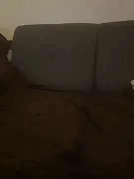 Snapshot of LionBoy1976 chatting on January 2025 04:13:01 AM LionBoy1976 online show from January 2025 04:13:01 AM