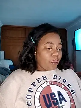 Snapshot of Daddys_girl1 chatting on September 2025 01:38:02 AM Daddys girl1 online show from September 2025 01:38:02 AM