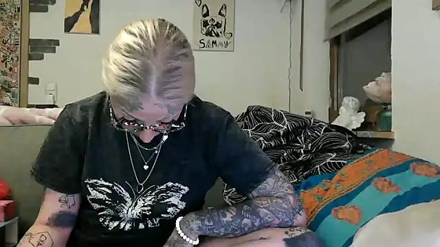 RoxxyInk online show from May 2026 12:08:01 AM