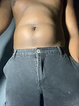 Snapshot of Curvy_conda chatting on October 2025 09:34:01 PM Curvy conda online show from October 2025 09:34:01 PM