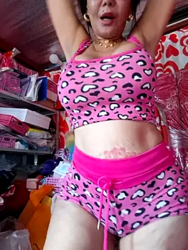 Snapshot of sweetieme chatting on February 2026 12:40:02 AM sweetieme online show from February 2026 12:40:02 AM