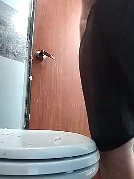 Mbooty86 online show from October 2025 04:13:02 PM