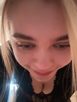 Snapshot of Nami_ninja chatting on March 2026 07:38:01 AM Nami ninja online show from March 2026 07:38:01 AM