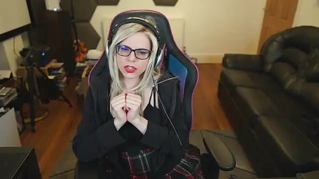 KelseyCobalt online show from February 2025 09:48:02 PM