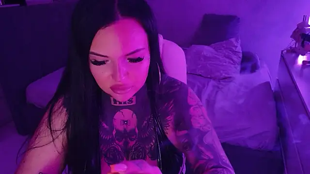  MelinaCurves  online show from June 2026 12:37:01 AM