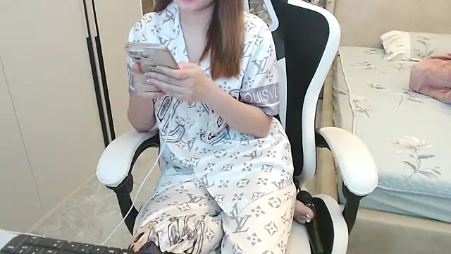 Hanako love online show from March 2025 04:07:01 AM