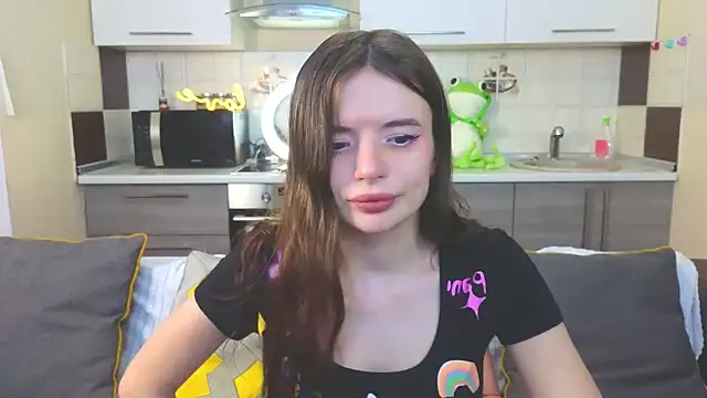 Naughty Alice online show from February 2025 12:17:01 PM