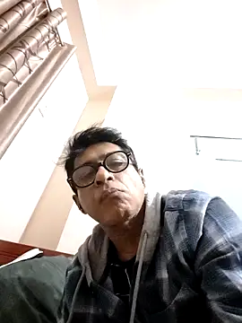 Snapshot of iamkahn_44 chatting on December 2025 10:37:02 PM iamkahn 44 online show from December 2025 10:37:02 PM