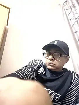 Snapshot of iamkahn_44 chatting on January 2026 08:03:02 PM iamkahn 44 online show from January 2026 08:03:02 PM