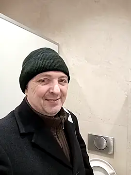 Pokaz2020 online show from November 2025 03:16:01 PM