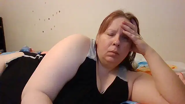 Snapshot of starlight1983 chatting on June 2026 11:52:01 AM starlight1983 online show from June 2026 11:52:01 AM