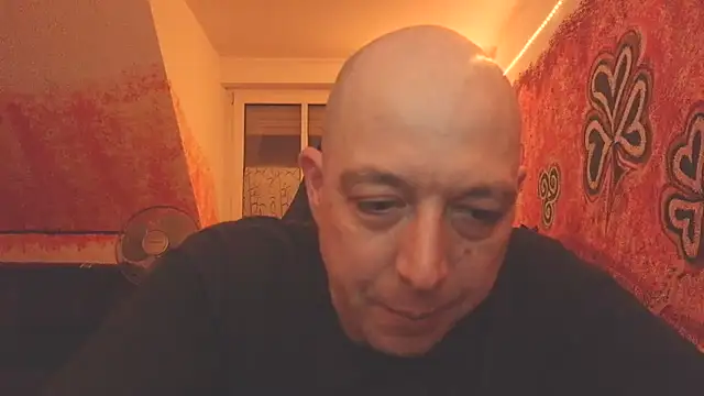 Snapshot of sextoy911 chatting on December 2025 09:43:02 PM sextoy911 online show from December 2025 09:43:02 PM