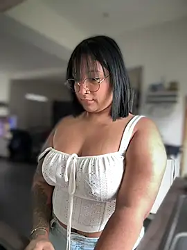 DannaaMeliza online show from January 2025 10:43:01 AM