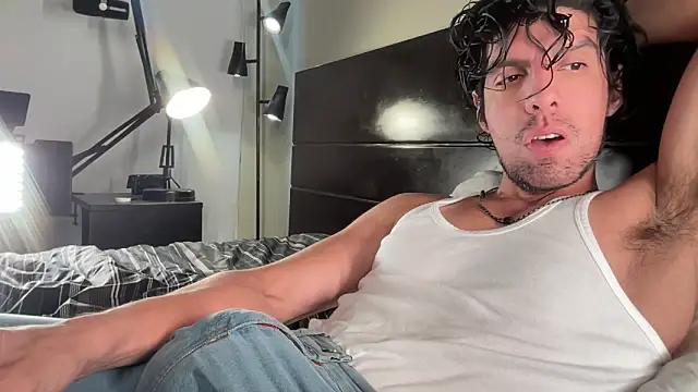 Snapshot of beranco19 chatting on February 2026 10:16:02 PM beranco19 online show from February 2026 10:16:02 PM