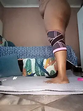 SQUITBOOTY online show from June 2026 06:09:01 AM