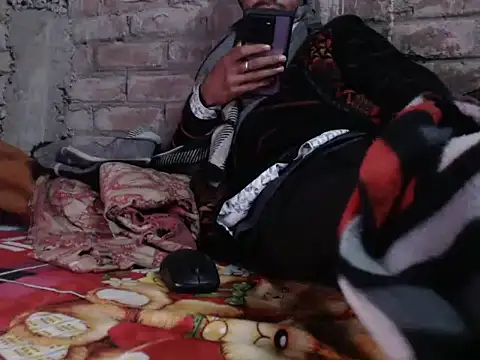 ThethunderPo online show from January 2025 01:33:01 AM