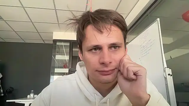 Sunning3 online show from February 2025 08:21:01 AM