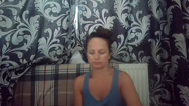 LindaStarS online show from September 2025 06:40:01 AM