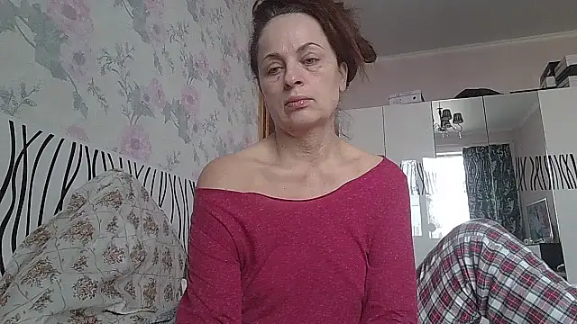 LindaStarS online show from April 2026 05:45:02 AM