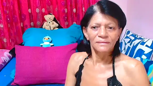 SLUTTYROXY online show from September 2025 03:56:01 AM