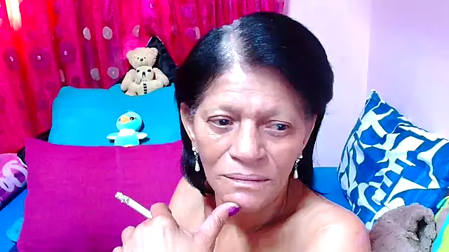 SLUTTYROXY online show from October 2025 06:30:02 AM