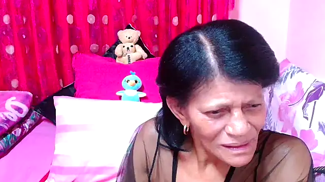 SLUTTYROXY online show from November 2025 06:41:04 PM