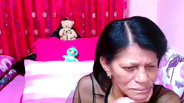 SLUTTYROXY online show from November 2025 06:47:01 AM