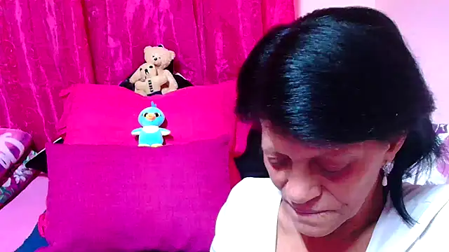 SLUTTYROXY online show from November 2025 07:27:01 PM