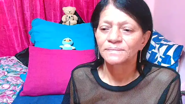 SLUTTYROXY online show from February 2026 07:18:01 AM