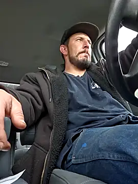 UncutHammer69 online show from January 2025 11:24:02 PM