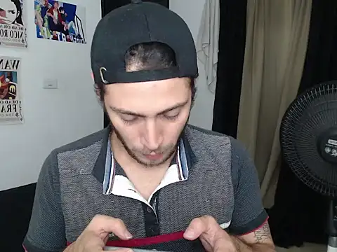 Snapshot of stevensanchez99 chatting on May 2026 05:01:02 AM stevensanchez99 online show from May 2026 05:01:02 AM