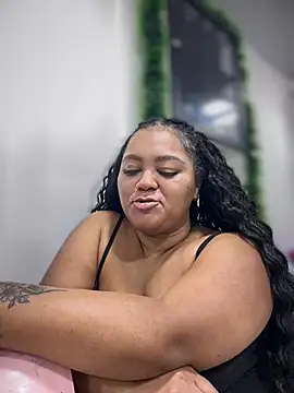 yanza2002 online show from December 2024 01:40:01 AM