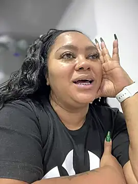 yanza2002 online show from December 2024 11:18:01 PM