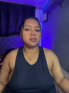 yanza2002 online show from February 2026 11:37:01 PM